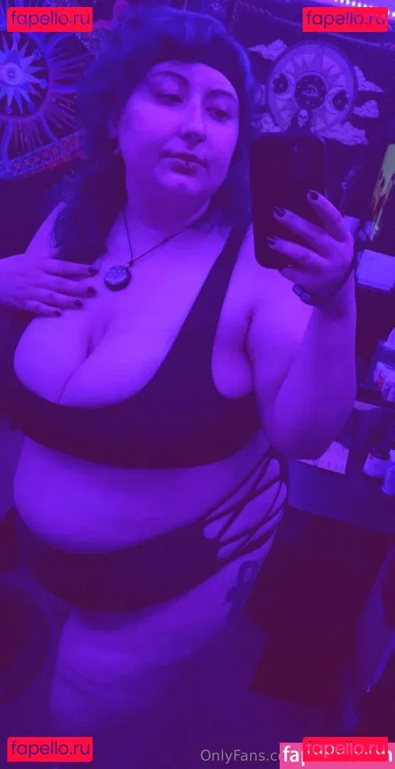 domisbomb Onlyfans Photo Gallery 