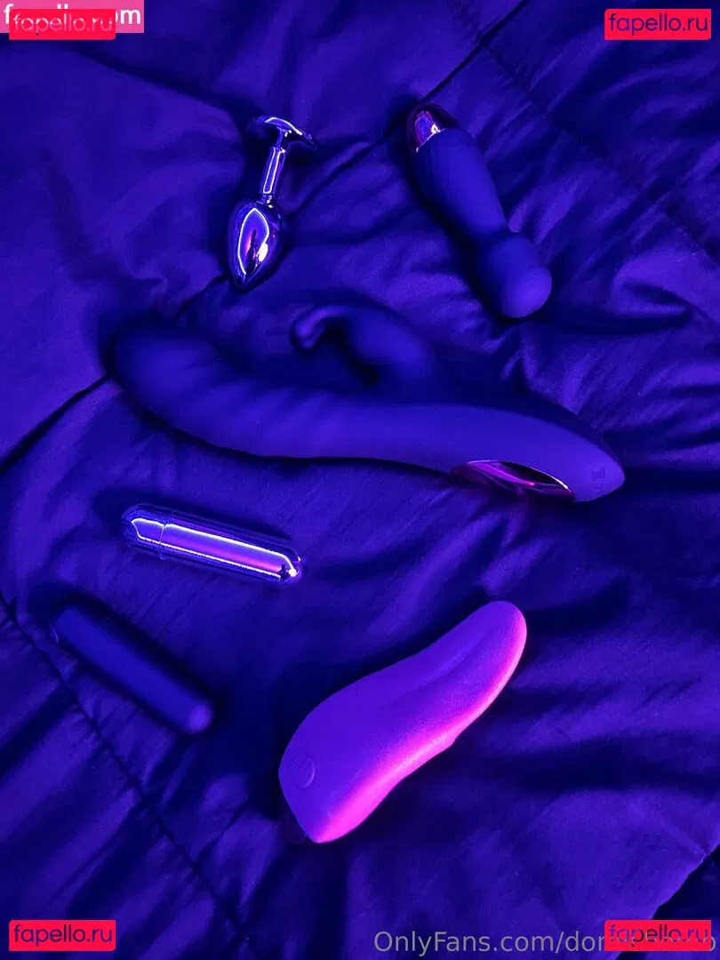 domisbomb Onlyfans Photo Gallery 