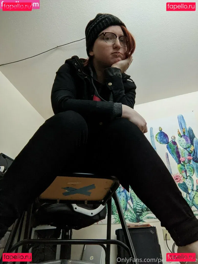 mumblingmeadows Onlyfans Photo Gallery 