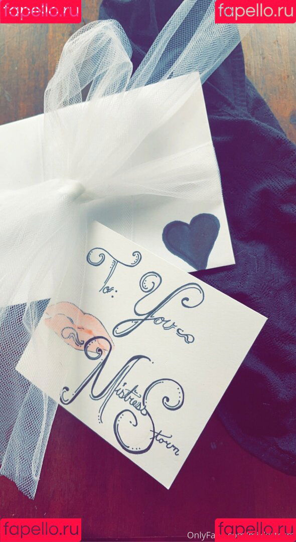 mikkistorm Onlyfans Photo Gallery 