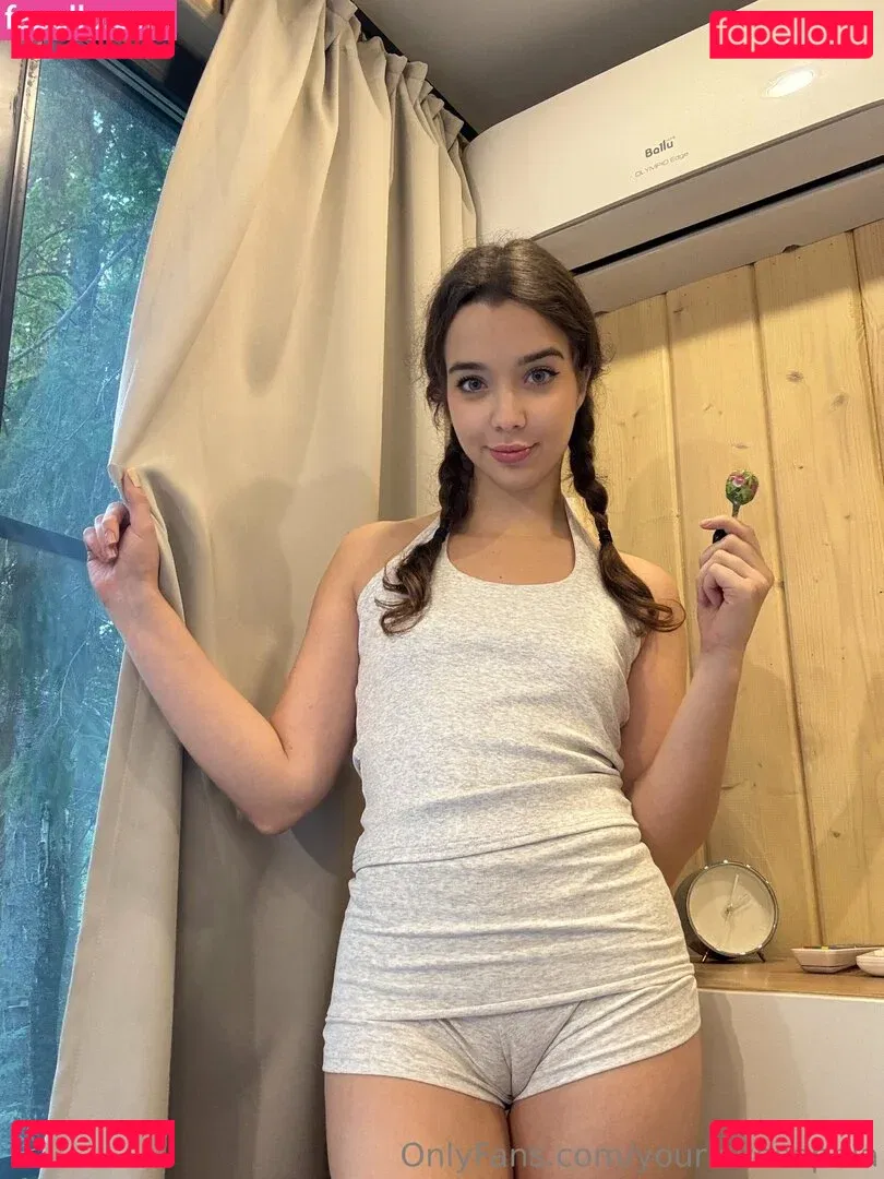 yourlovesophia Onlyfans Photo Gallery 