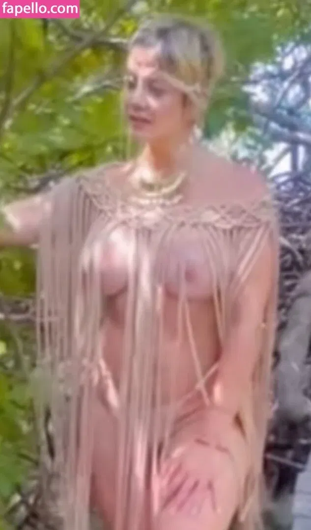 Monicest Onlyfans Photo Gallery 