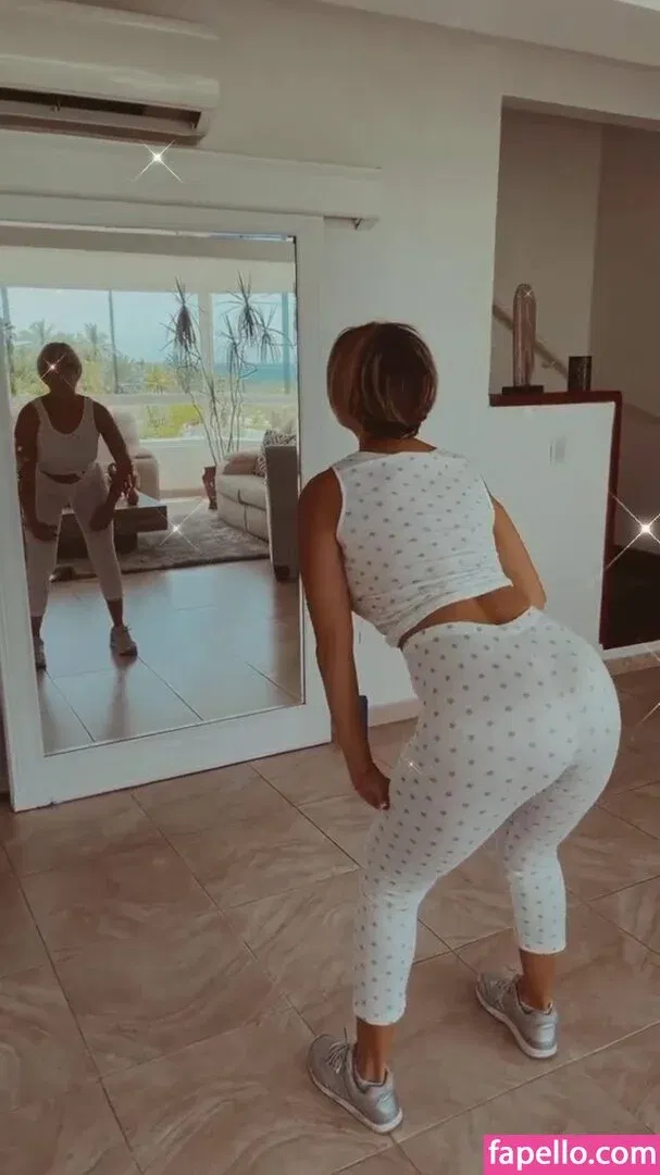 Monicest Onlyfans Photo Gallery 