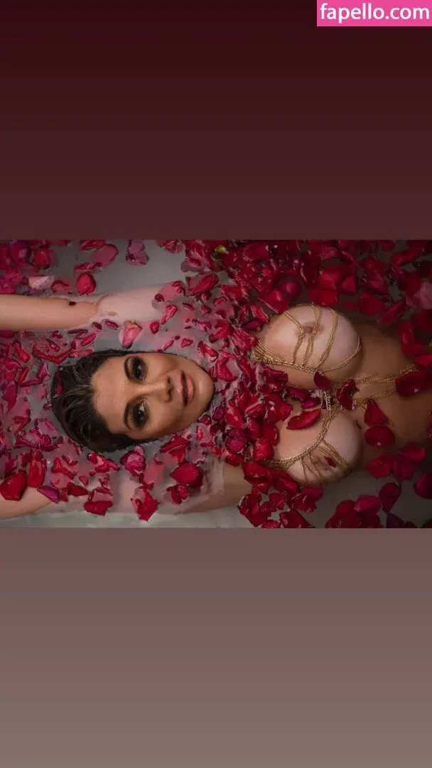 Monicest Onlyfans Photo Gallery 