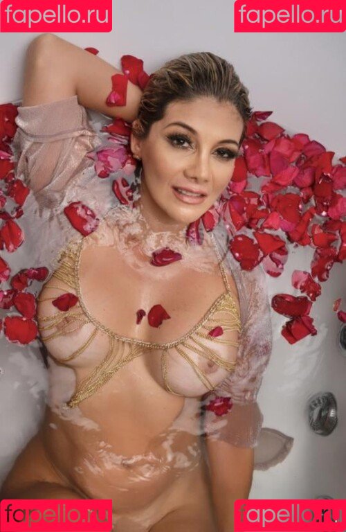 Monicest Onlyfans Photo Gallery 