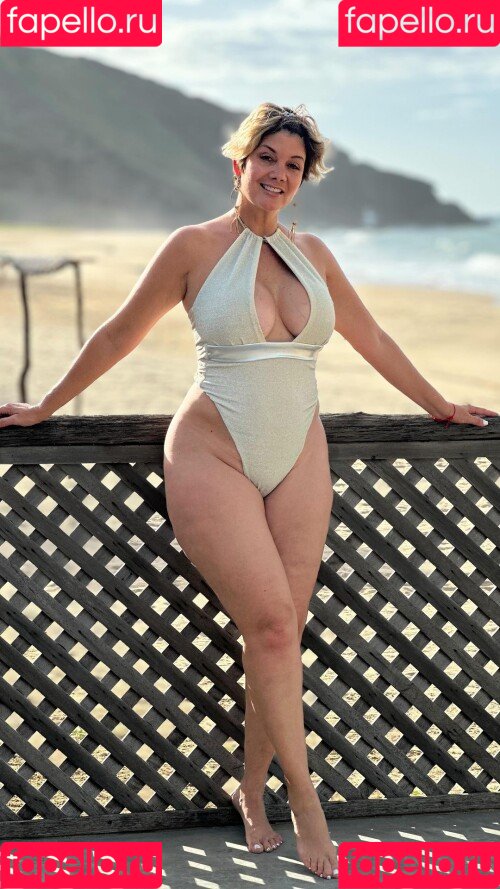 Monicest Onlyfans Photo Gallery 