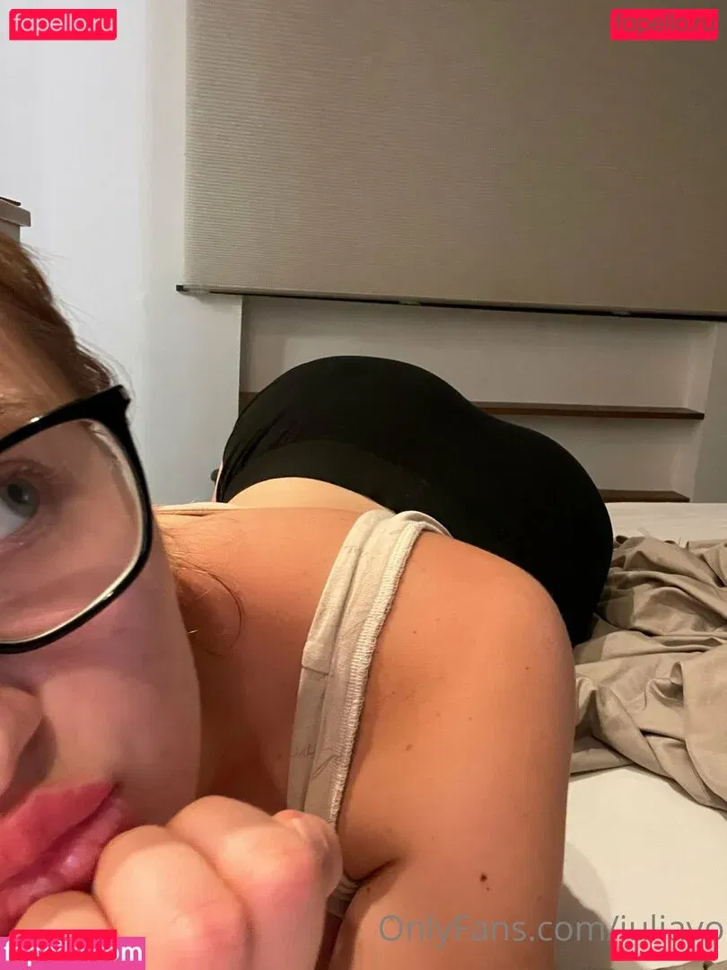 iuliavo Onlyfans Photo Gallery 