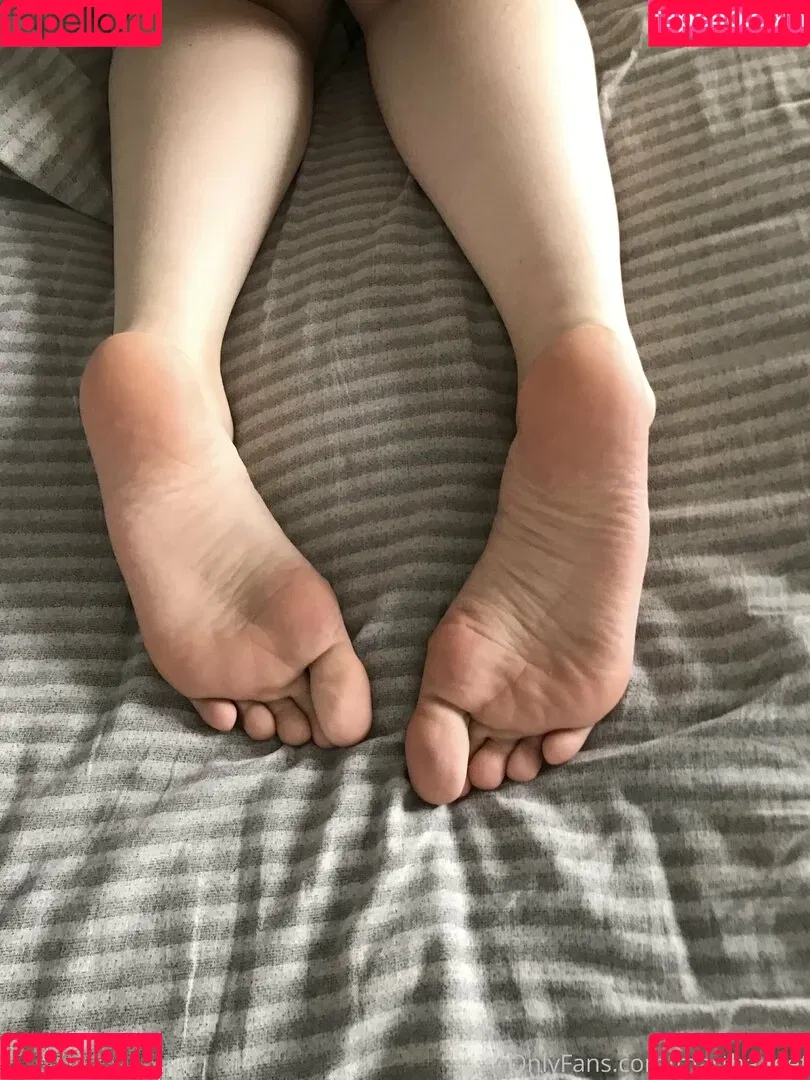 martha.feet Onlyfans Photo Gallery 