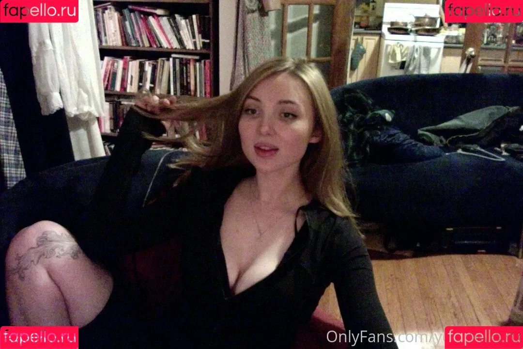 rosalindcorrupts Onlyfans Photo Gallery 