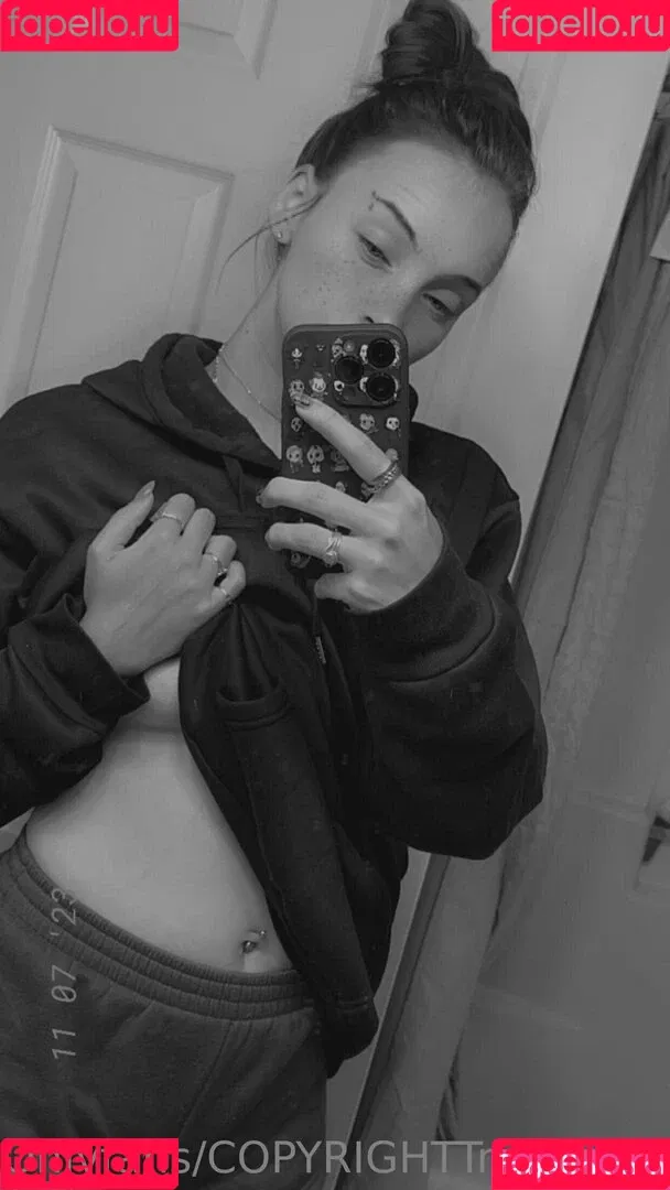 trippy.b.babez Onlyfans Photo Gallery 