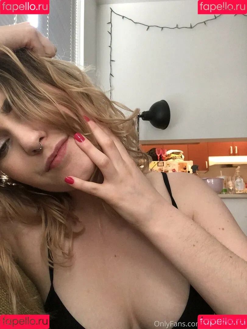 hhannahraee Onlyfans Photo Gallery 