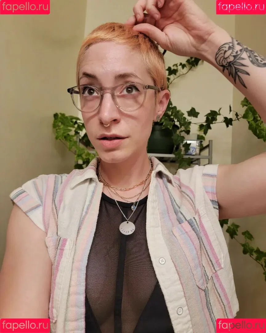 Tybee Diskin Onlyfans Photo Gallery 