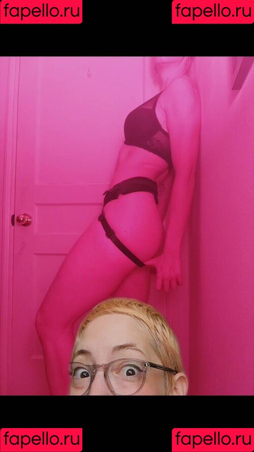 Tybee Diskin Onlyfans Photo Gallery 