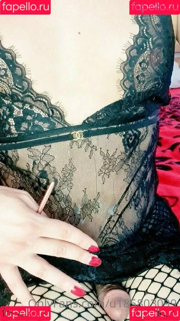 u185803099 Onlyfans Photo Gallery 
