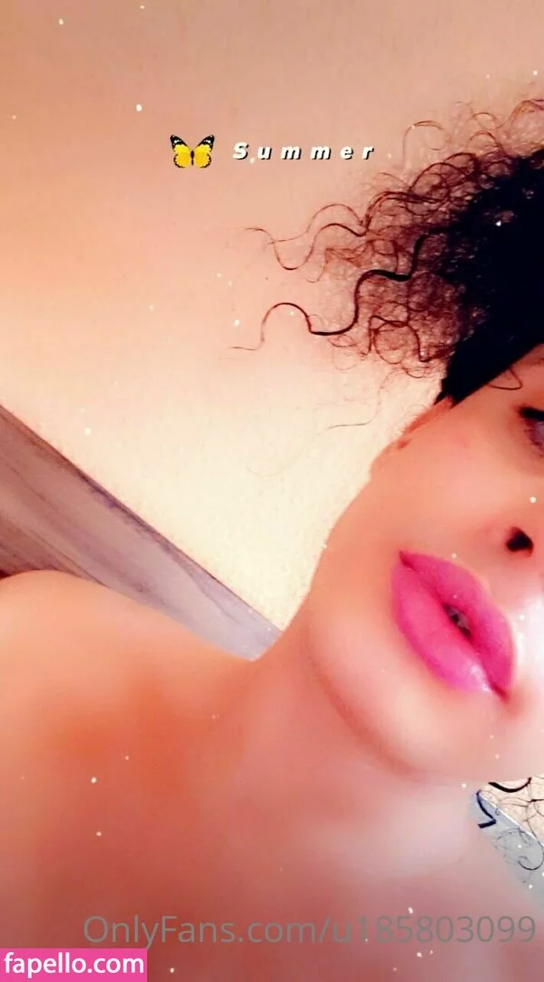 u185803099 Onlyfans Photo Gallery 