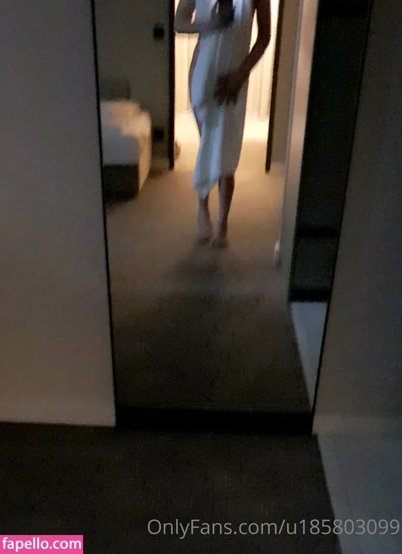 u185803099 Onlyfans Photo Gallery 