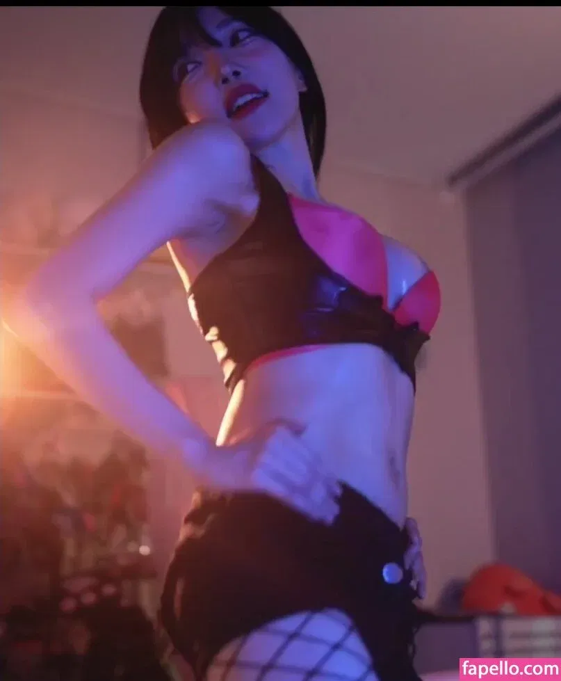 yoon_froggy Onlyfans Photo Gallery 