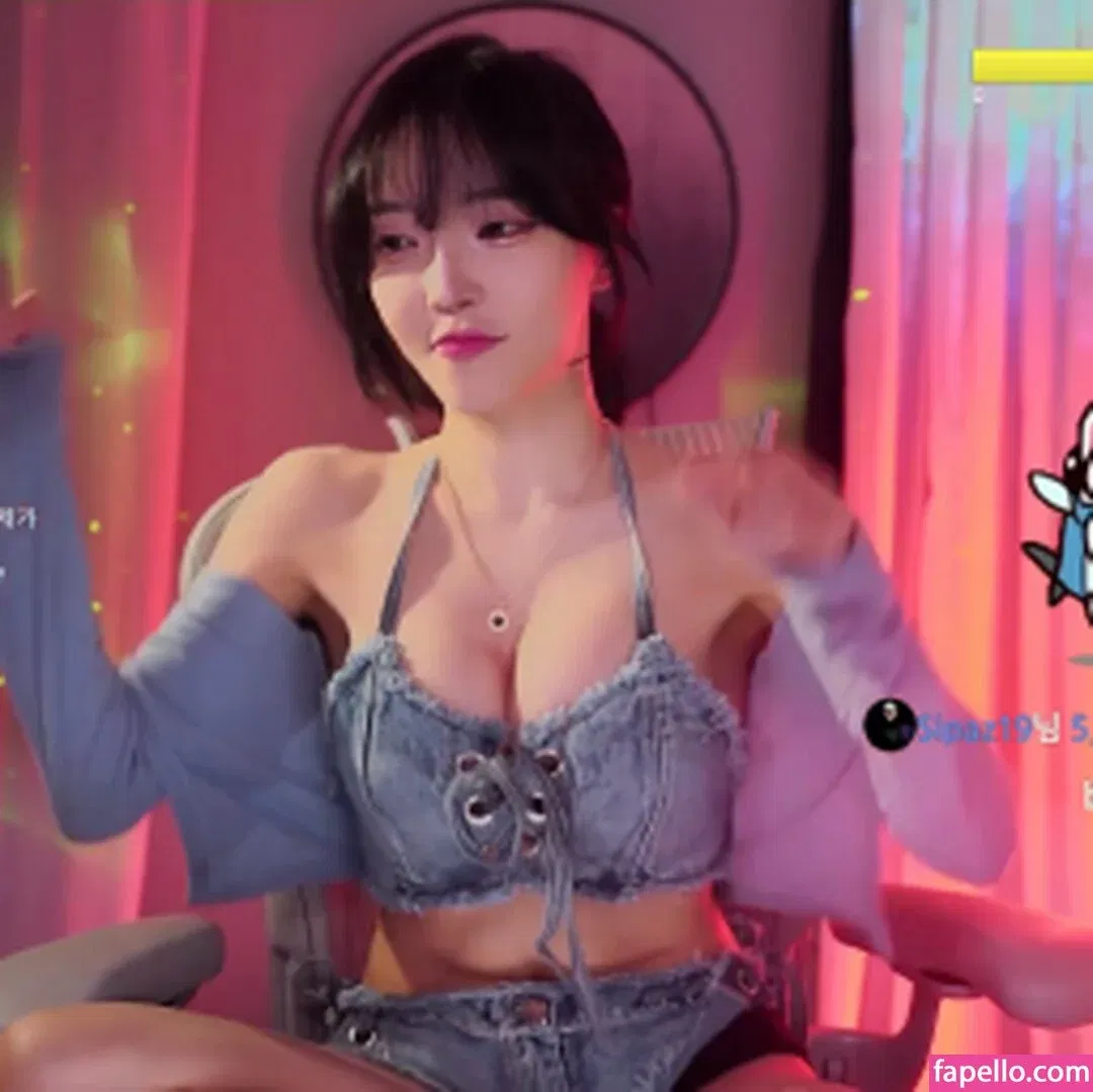 yoon_froggy Onlyfans Photo Gallery 