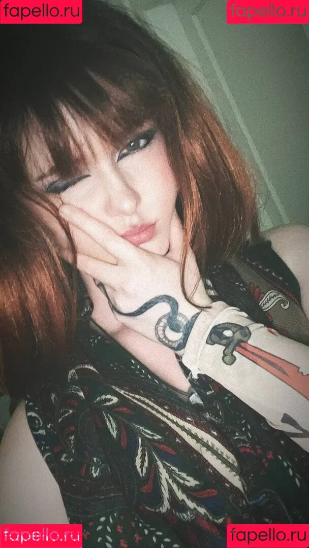 avaandwar Onlyfans Photo Gallery 