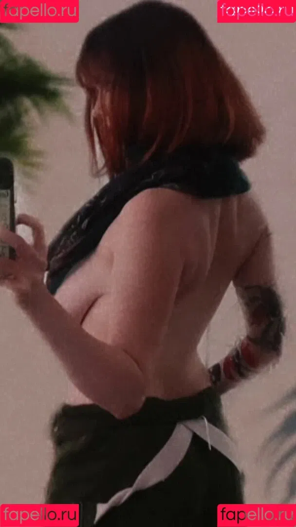 avaandwar Onlyfans Photo Gallery 