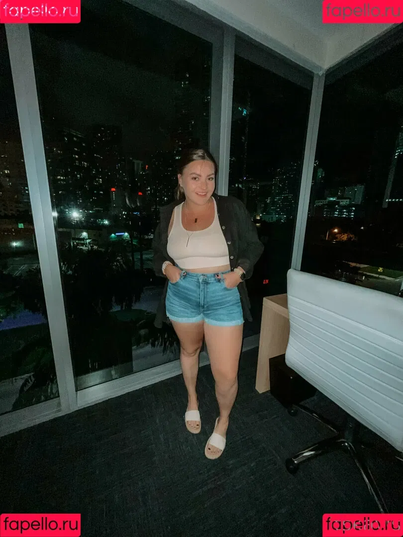 itskayls Onlyfans Photo Gallery 