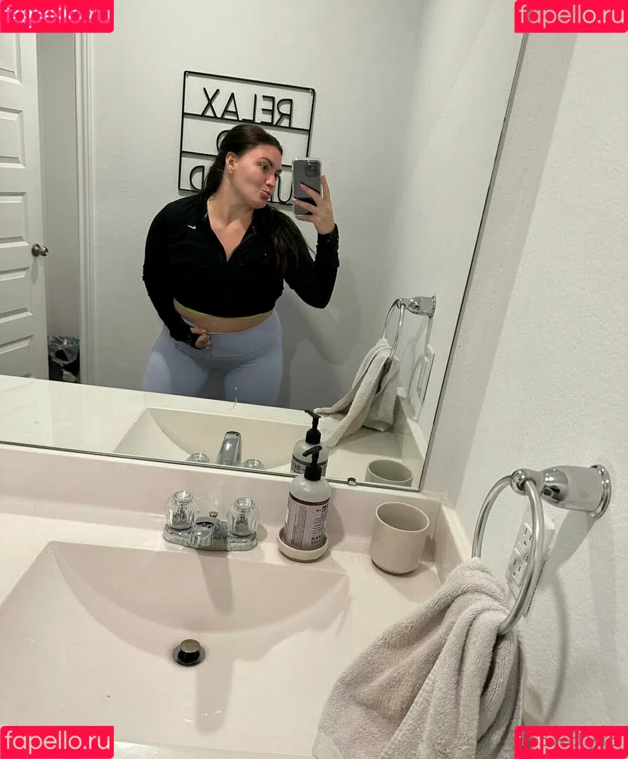 itskayls Onlyfans Photo Gallery 