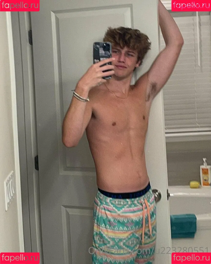karsen.scott Onlyfans Photo Gallery 