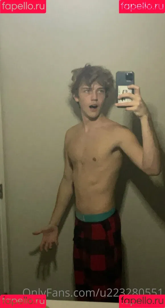karsen.scott Onlyfans Photo Gallery 