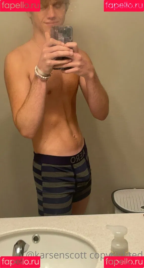 karsen.scott Onlyfans Photo Gallery 