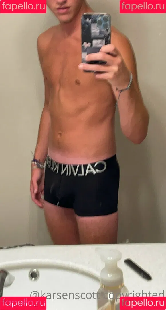 karsen.scott Onlyfans Photo Gallery 