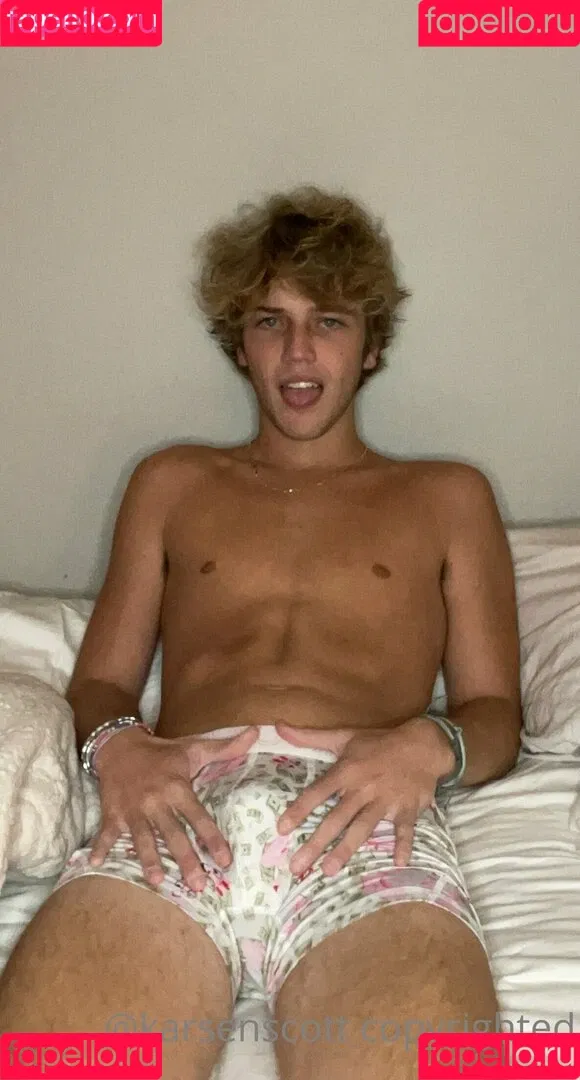 karsen.scott Onlyfans Photo Gallery 