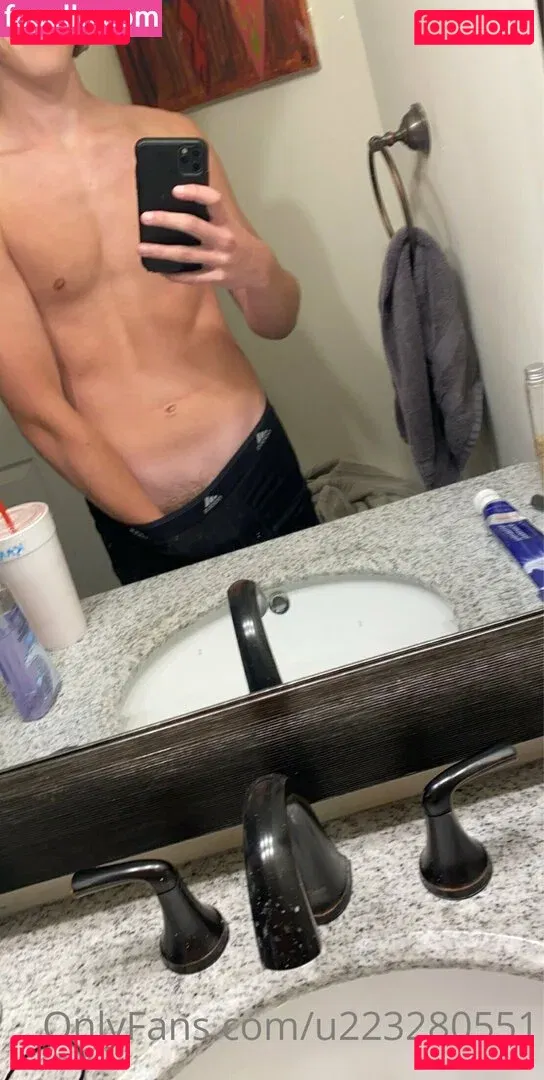 karsen.scott Onlyfans Photo Gallery 