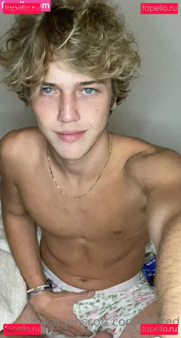 karsen.scott Onlyfans Photo Gallery 