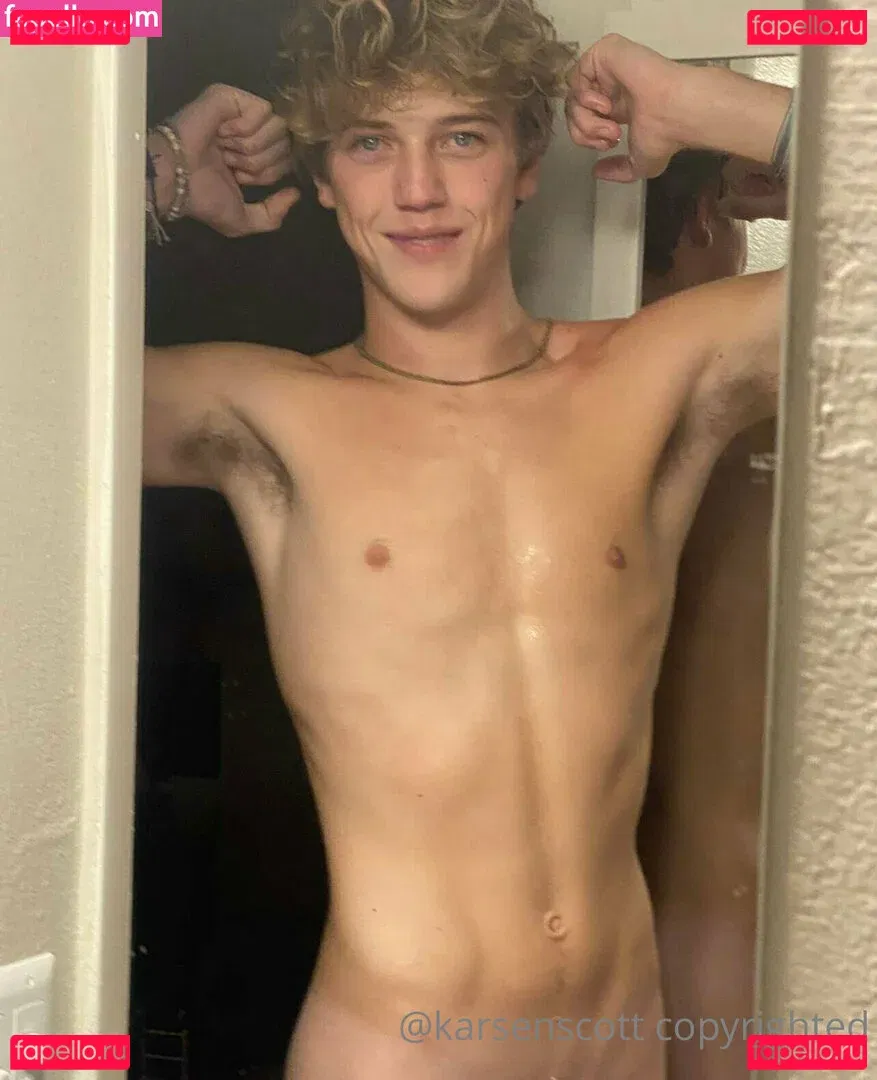karsen.scott Onlyfans Photo Gallery 