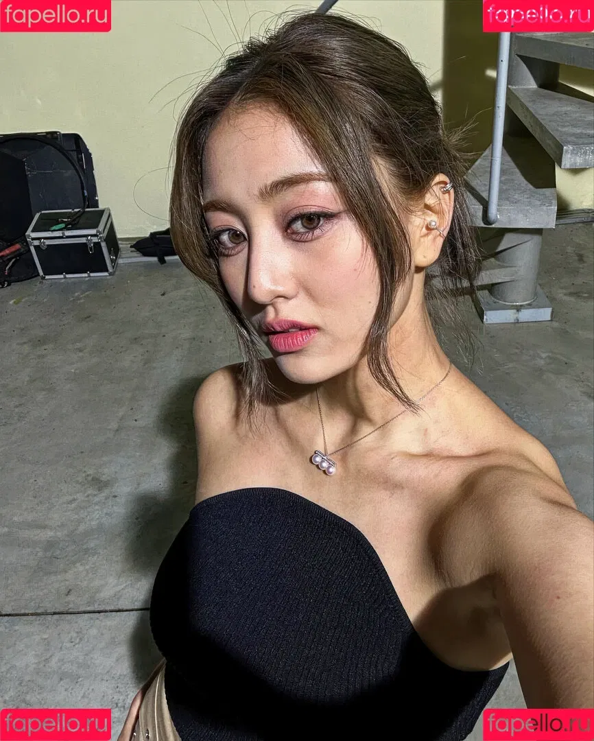 Jihyo Onlyfans Photo Gallery 