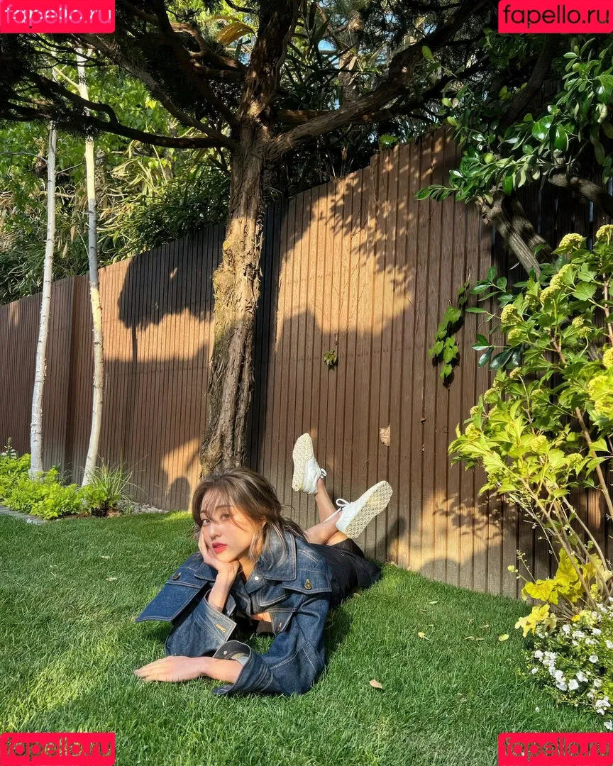 Jihyo Onlyfans Photo Gallery 