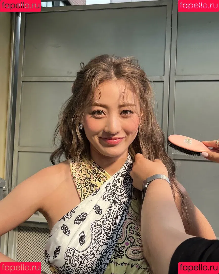 Jihyo Onlyfans Photo Gallery 