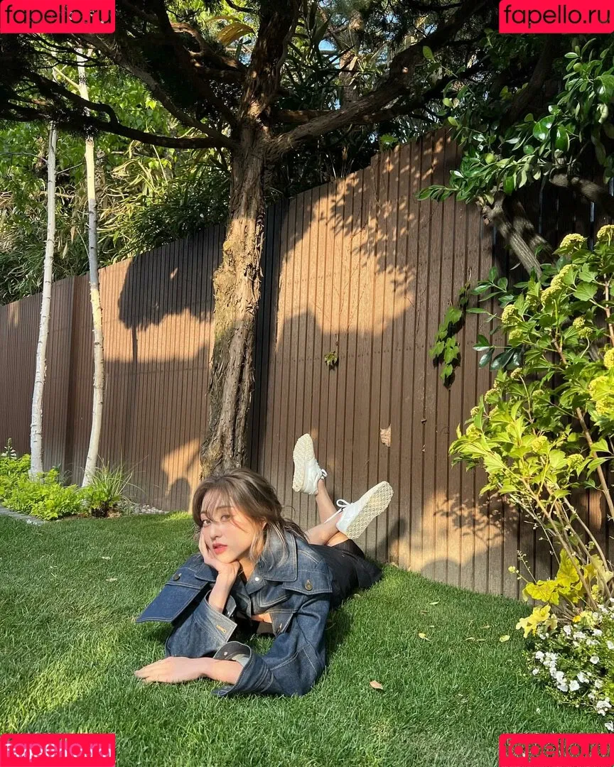 Jihyo Onlyfans Photo Gallery 