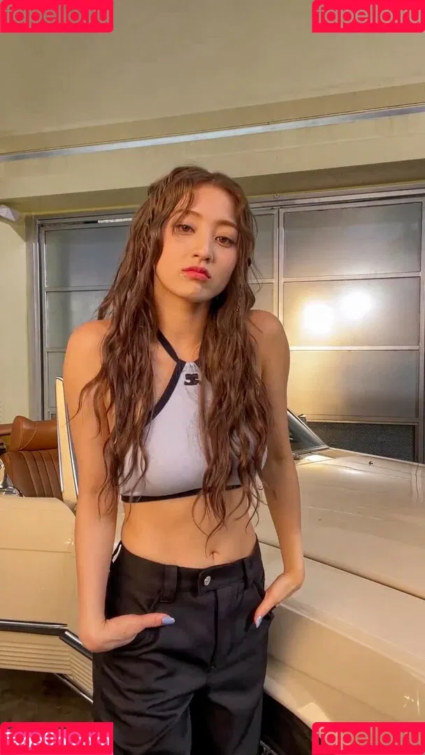 Jihyo Onlyfans Photo Gallery 