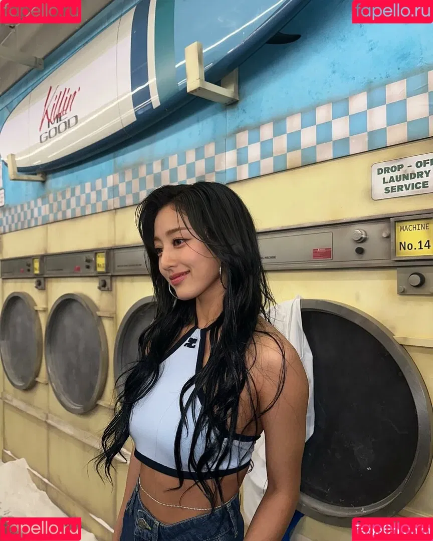Jihyo Onlyfans Photo Gallery 