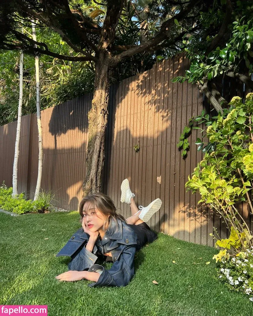 Jihyo Onlyfans Photo Gallery 