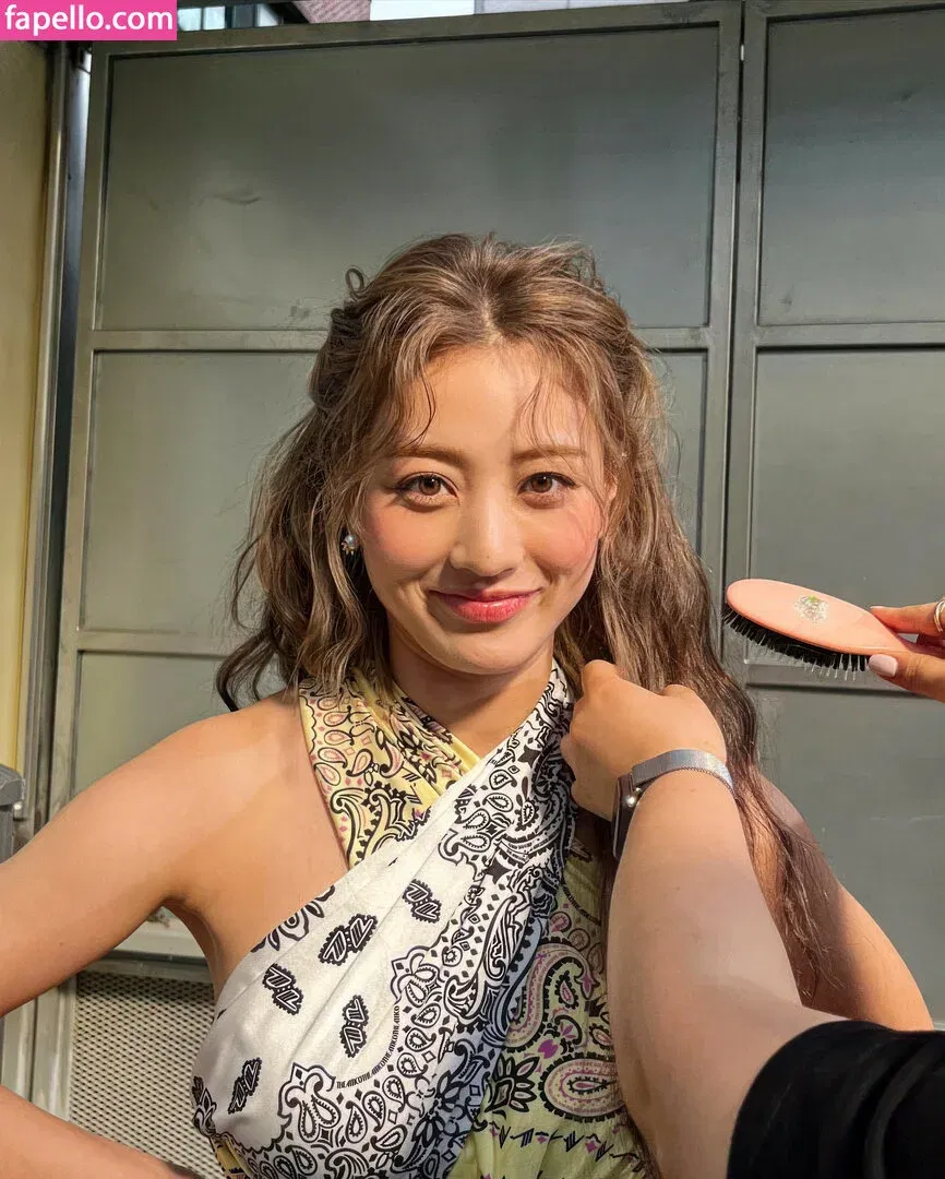 Jihyo Onlyfans Photo Gallery 
