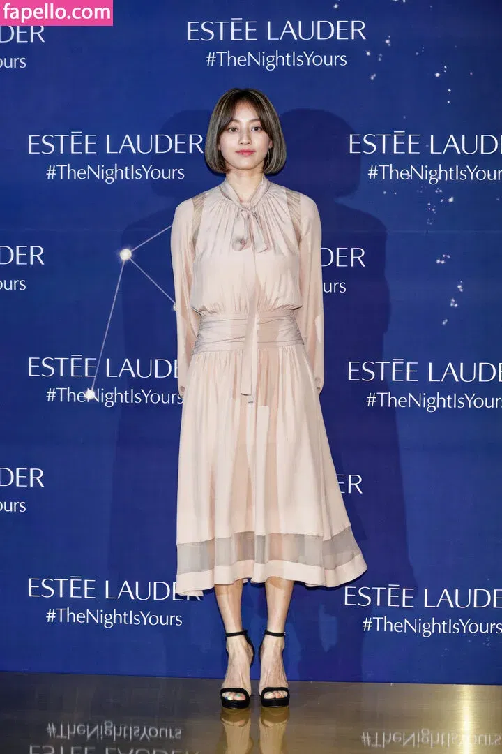 Jihyo Onlyfans Photo Gallery 