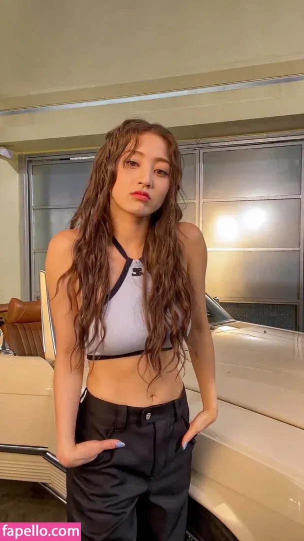 Jihyo Onlyfans Photo Gallery 