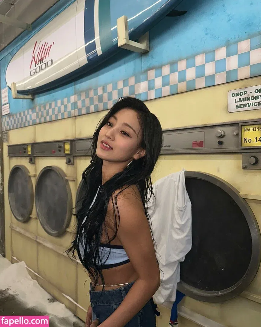 Jihyo Onlyfans Photo Gallery 