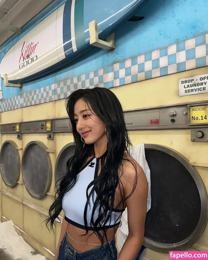 Jihyo Onlyfans Photo Gallery 