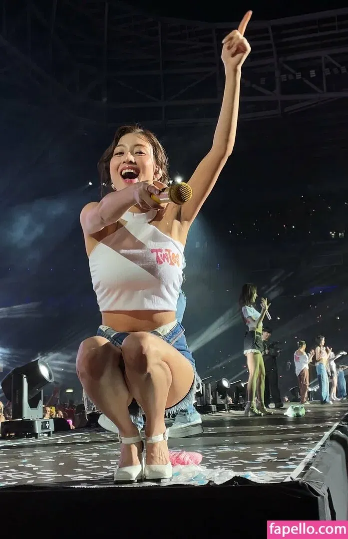 Jihyo Onlyfans Photo Gallery 