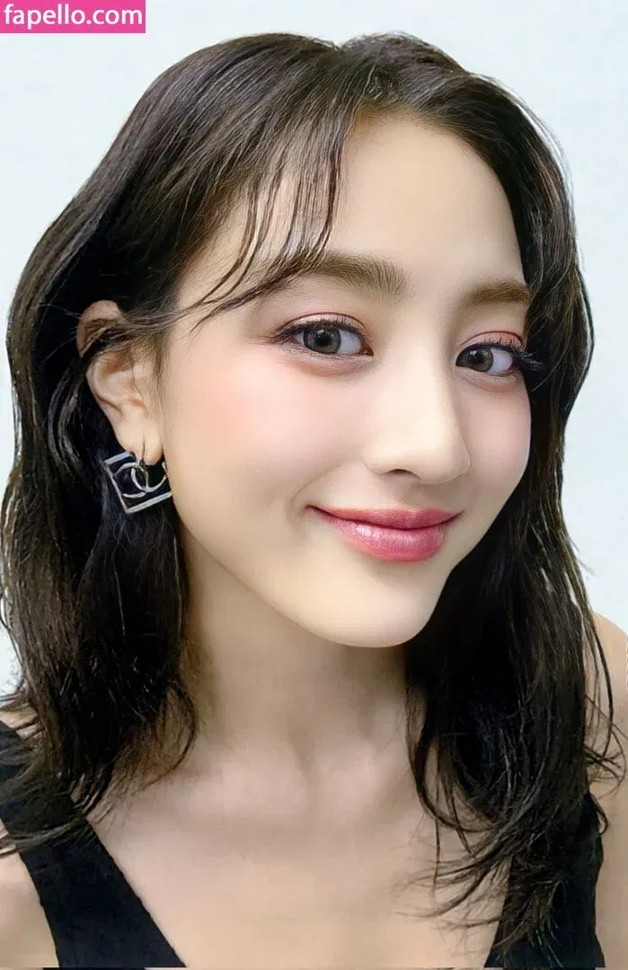 Jihyo Onlyfans Photo Gallery 