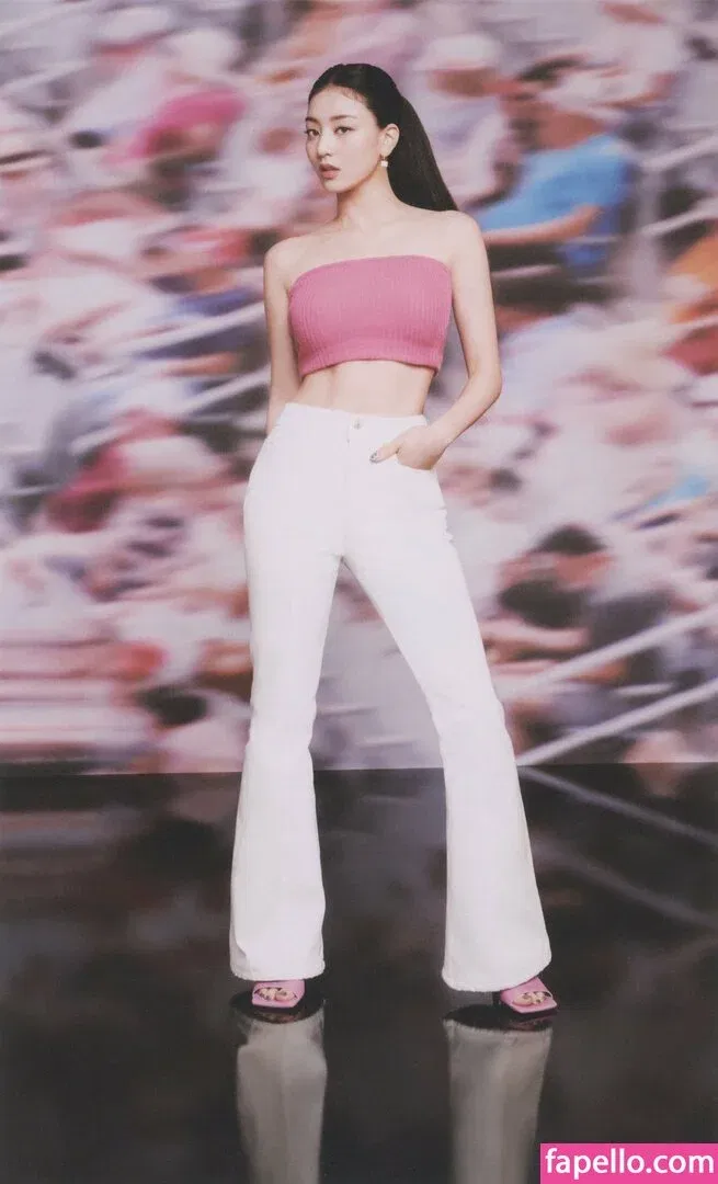 Jihyo Onlyfans Photo Gallery 