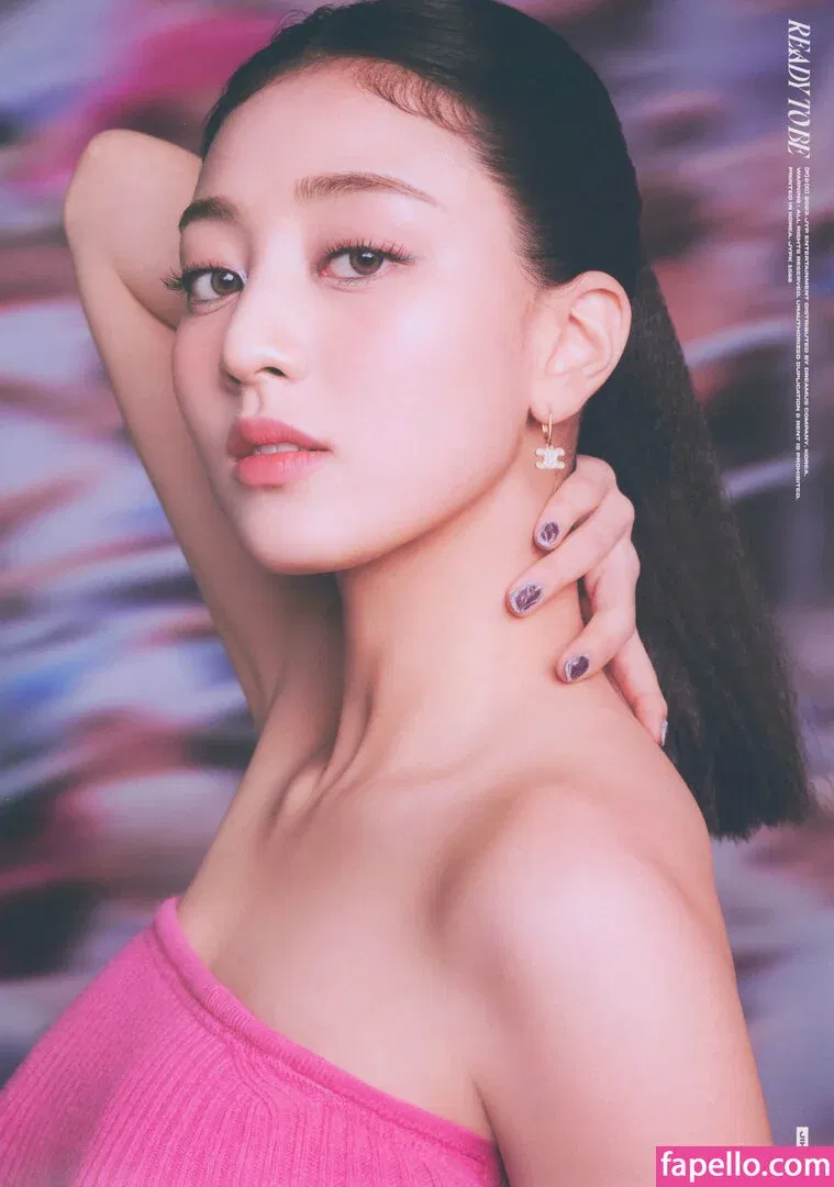 Jihyo Onlyfans Photo Gallery 